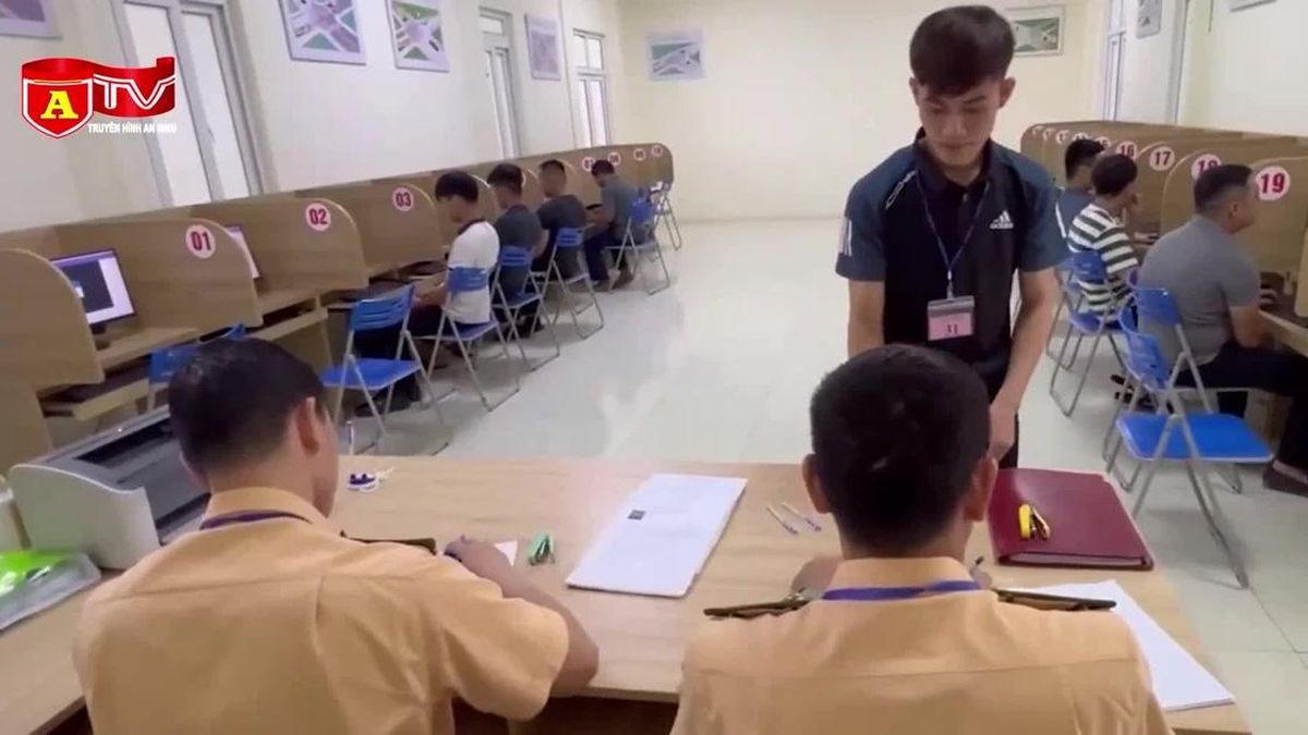 Từ 1/3/2027: Thi GPLX tăng mạnh số câu hỏi lý thuyết - Chuyên trang An Ninh Thủ Đô - Báo Công an nhân dân