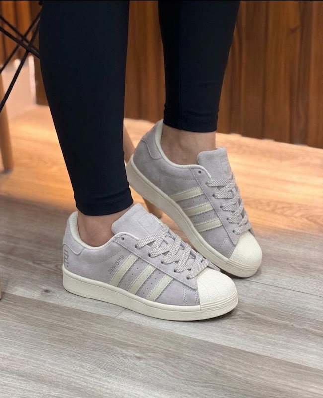 Adidas Super Star