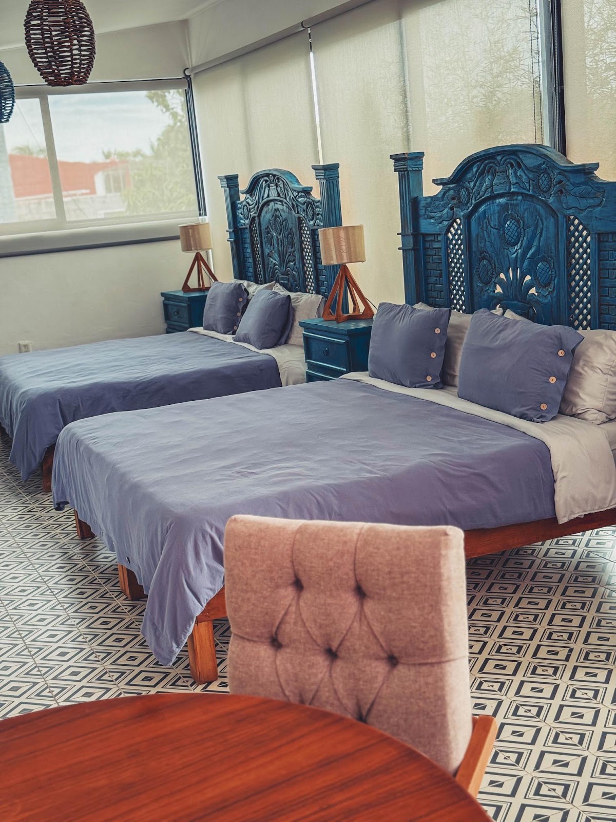 Villa Luna — living room decor