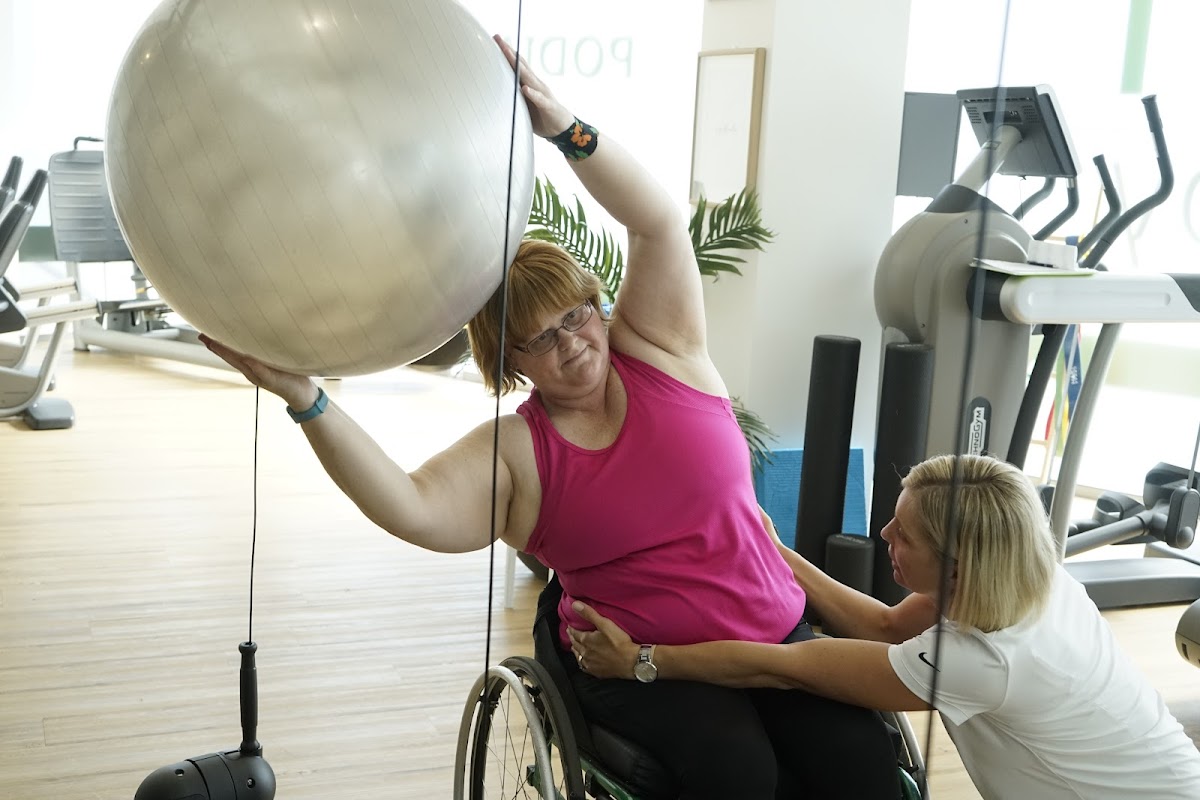 NDIS physiotherapy session with a participant at Aevum Health, Sutherland Shire