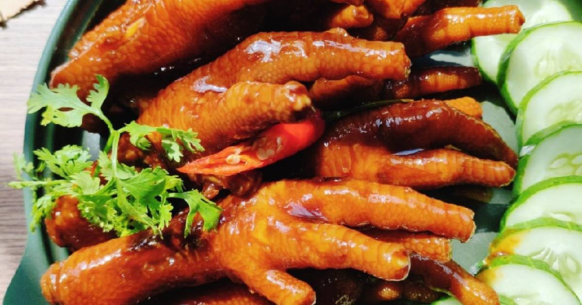 Chân gà om xì dầu