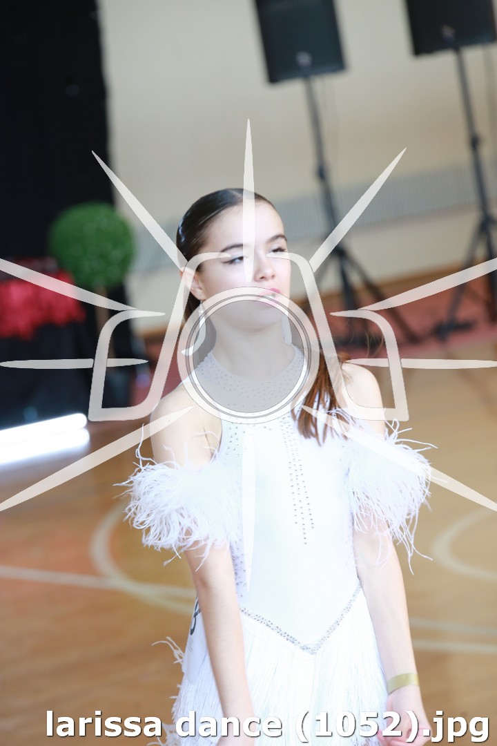 larissa dance (1052).jpg