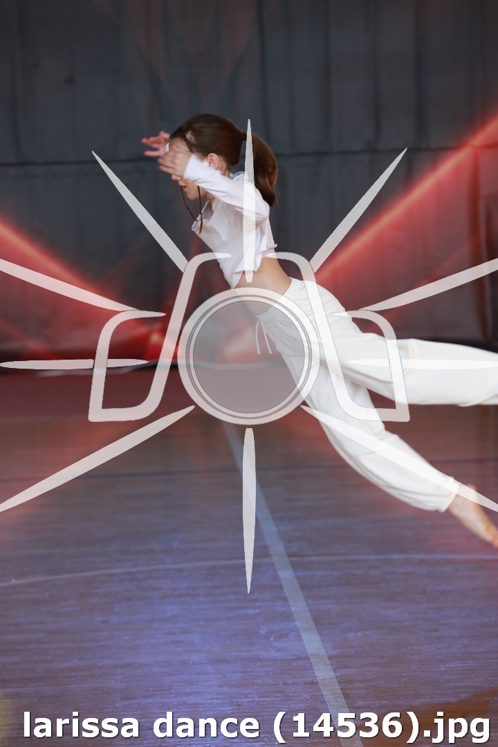 larissa dance (14536).jpg