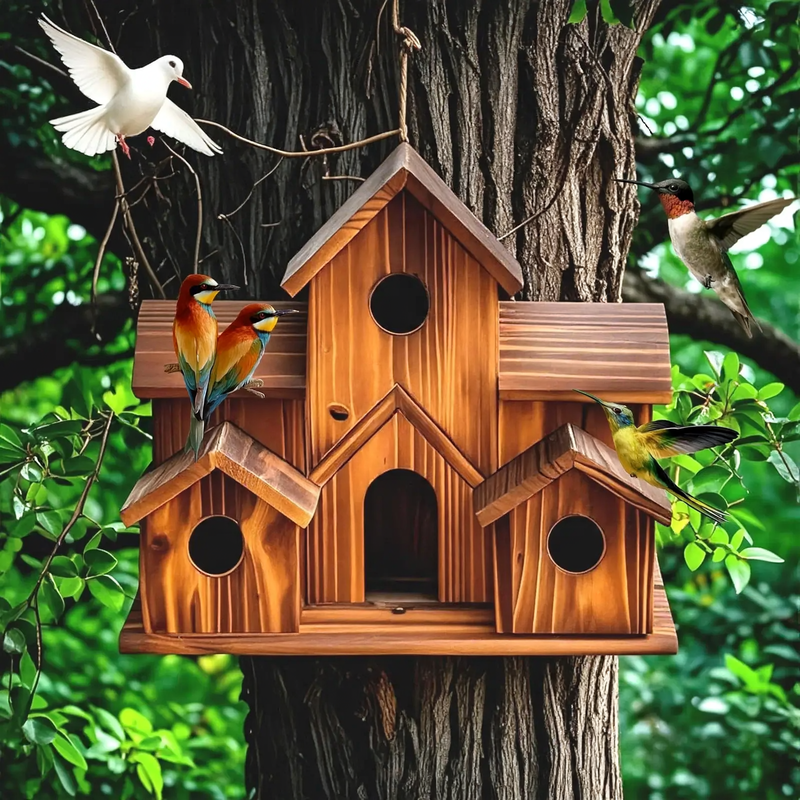 Vogelhaus aus Kiefernholz im Landhausstil
