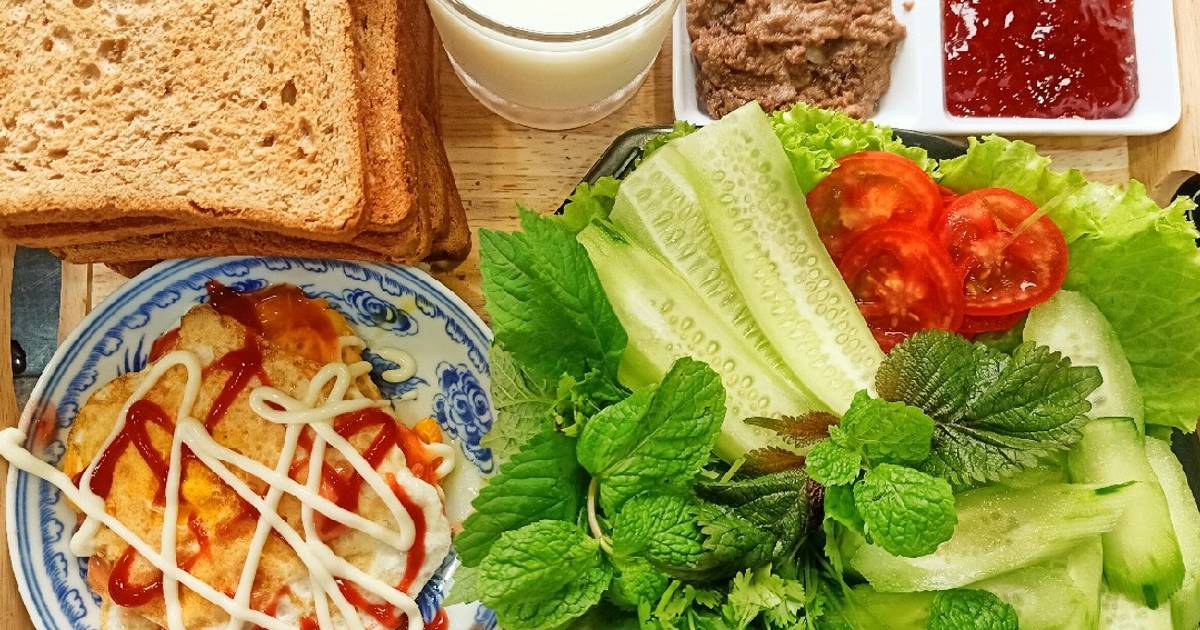 Bánh mỳ sandwich trứng pate
