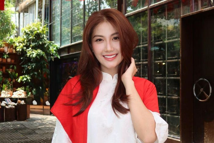 Hoa hậu Hoàn vũ Việt Nam Phương Linh để mặt mộc đi casting phim, thần thái gây chú ý - Tạp chí SaoStar
