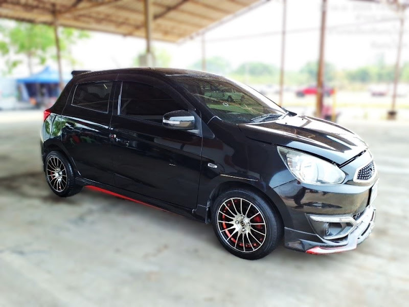 MITSUBISHI MIRAGE