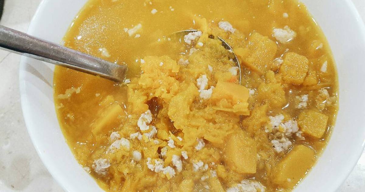 Canh bí đỏ thịt bằm