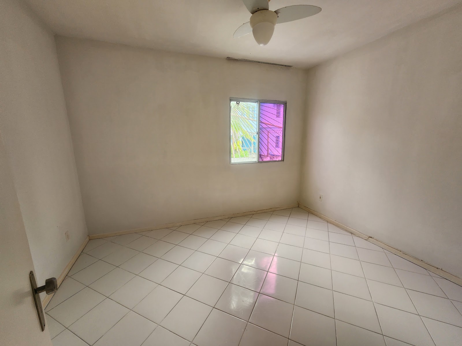 Casa em condomínio, Itapuã