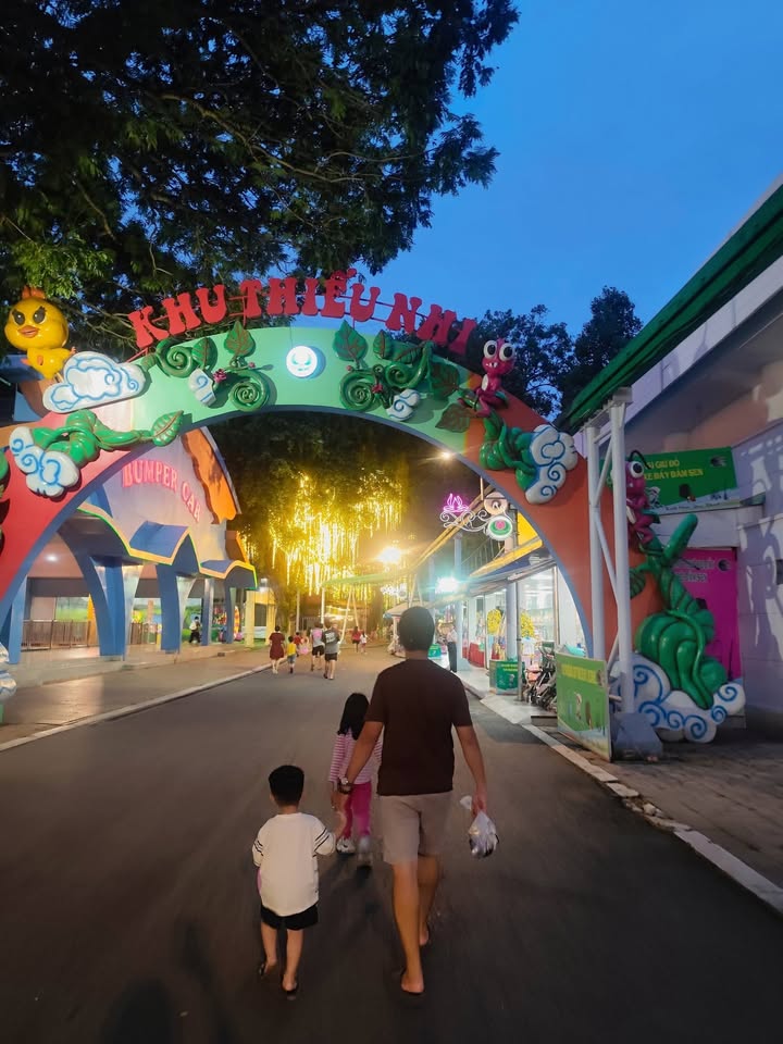 รีวิวเที่ยวสวนน้ำ đầm sen by night ฟรีทุกโซน กิจกรรมแน่นสนุกคุ้มค่า