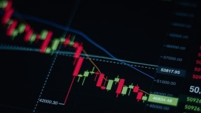 Nasdaq Surges 249 Points as AI Stocks Stage Big Rebound