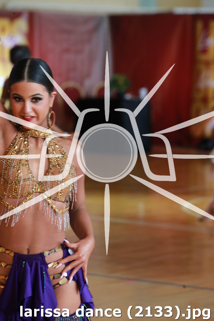larissa dance (2133).jpg