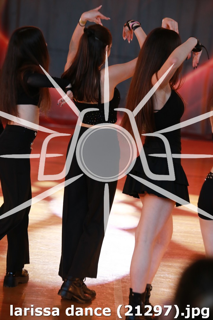 larissa dance (21297).jpg