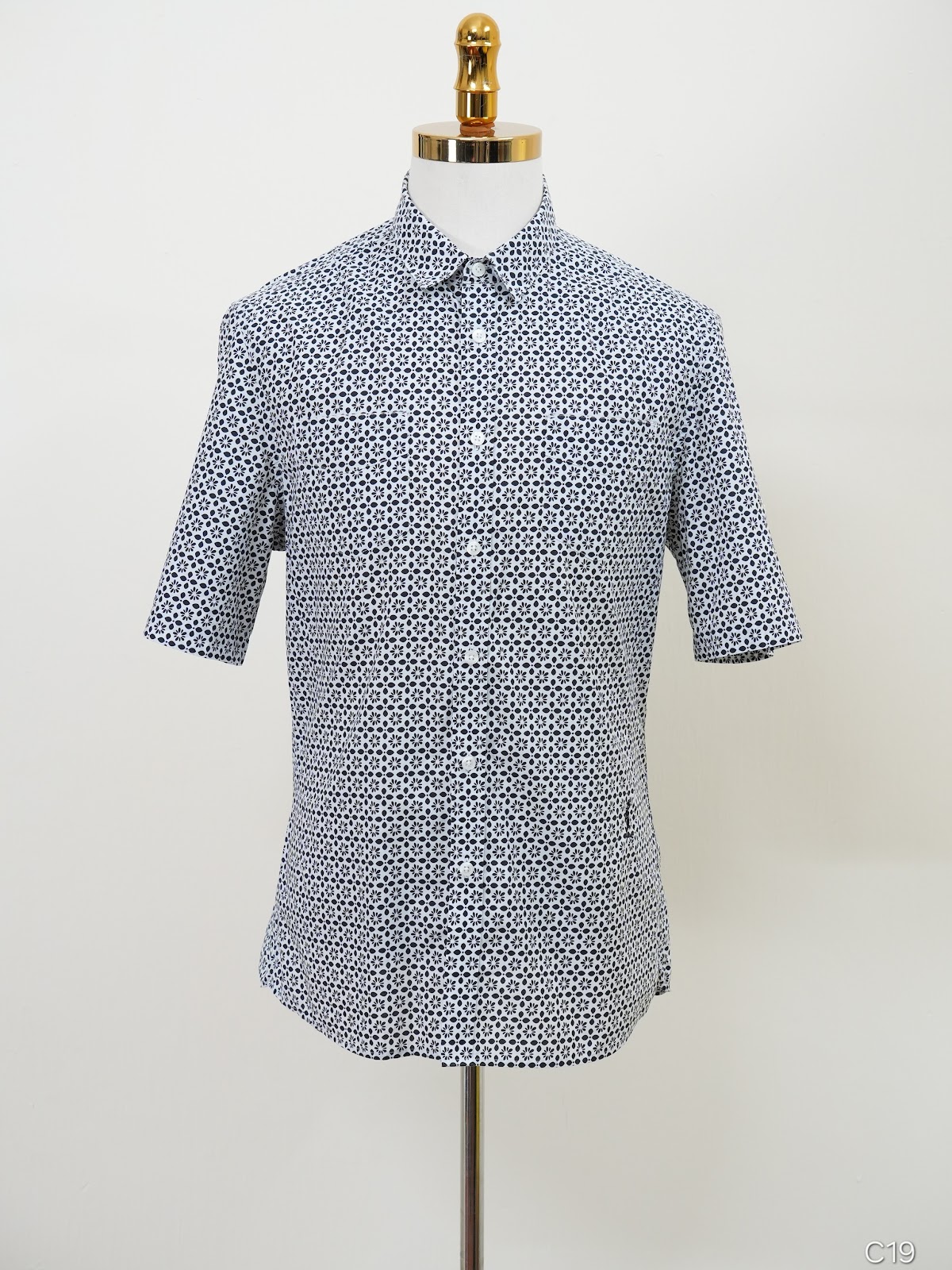 Sơ mi C19