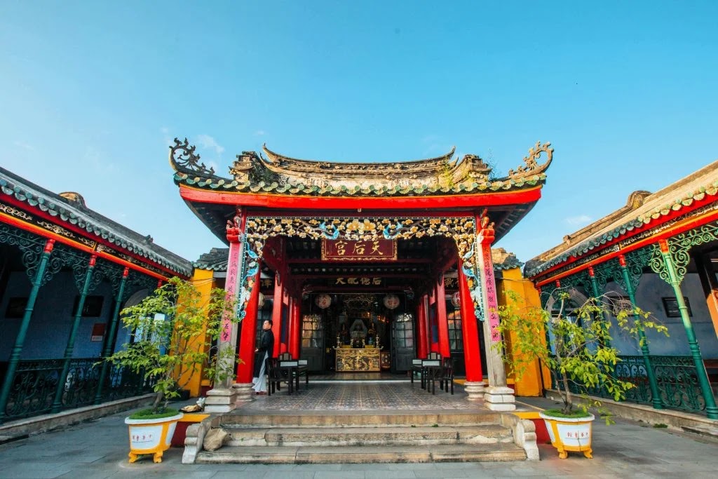 Chinese-Assembly-Hall.webp