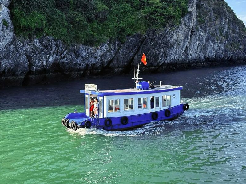 Cat ba lan ha bay fishing tour (3)