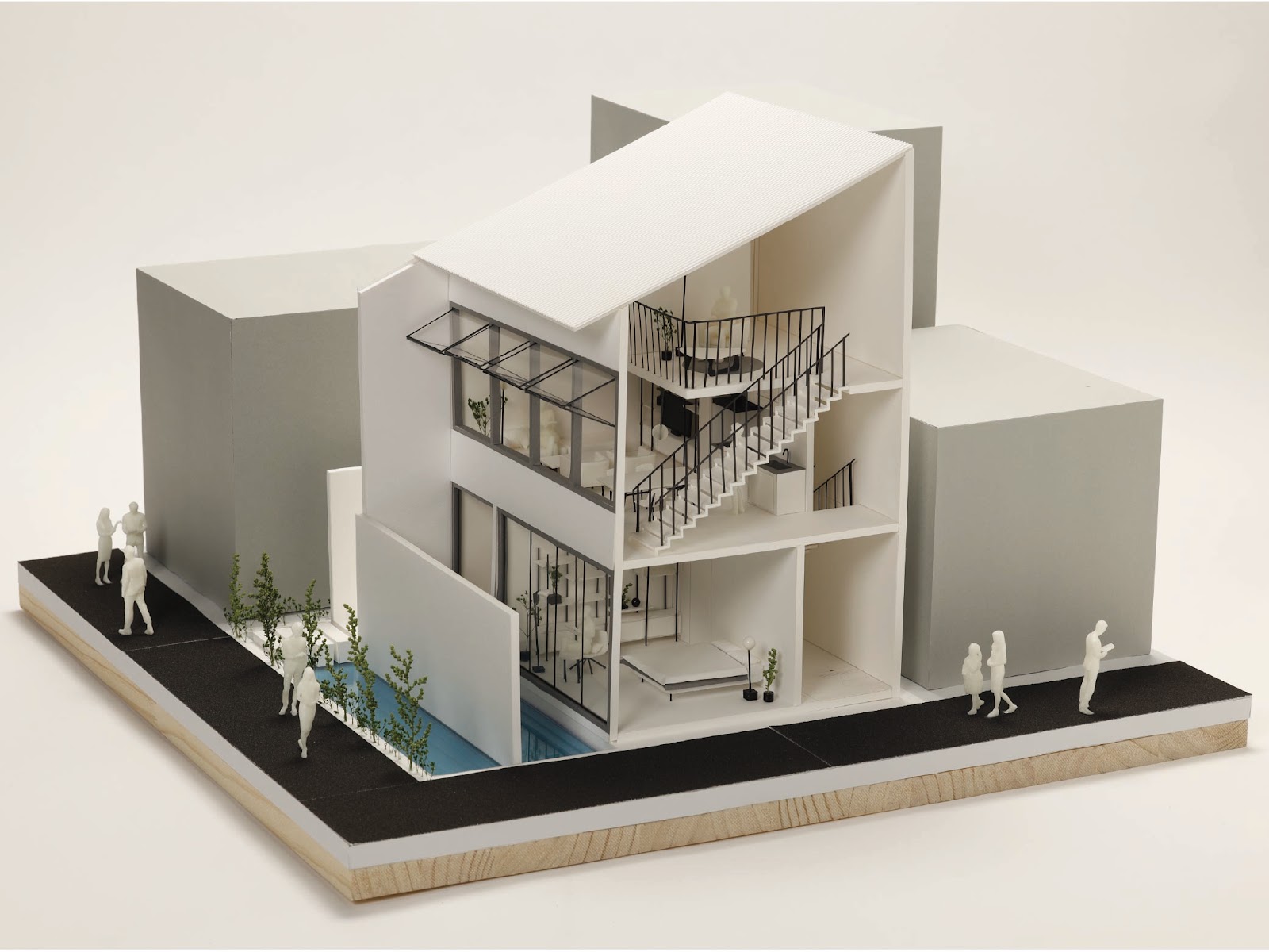 水と共に生きる家-thumb-4