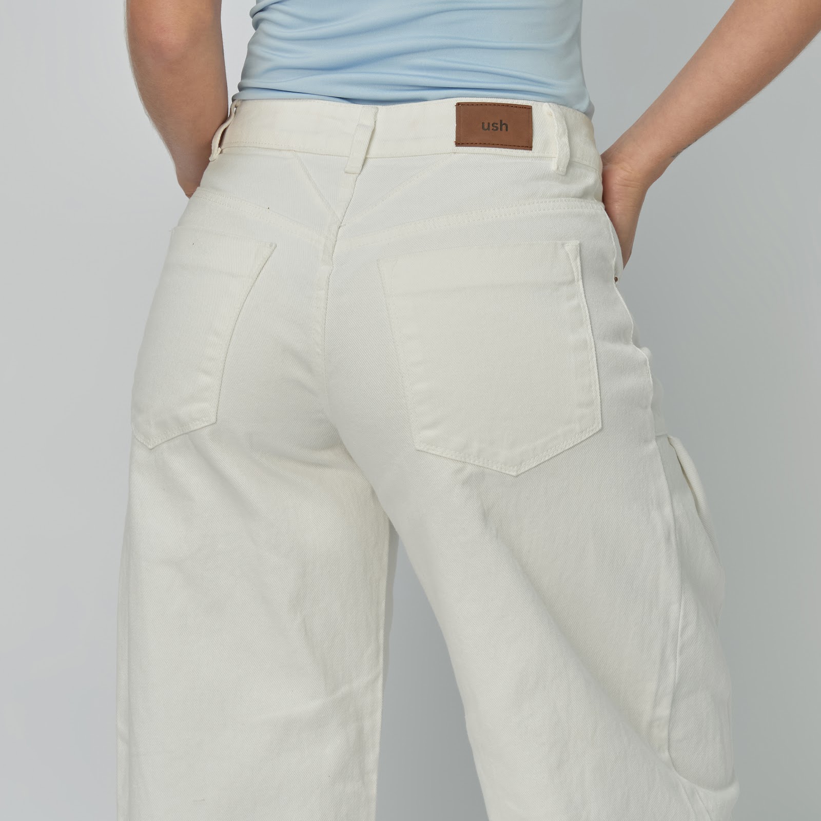 Jean dama Barrel Straight rígido con prenses laterales, color Ivory - Vista 4