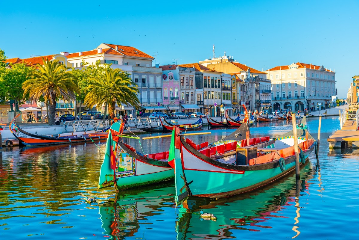 Porto to Lisbon: A 5-Day Village Immersion