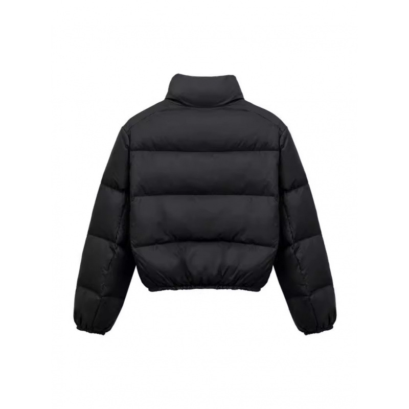 Kurze Damen-Steppjacke mit Reißverschluss