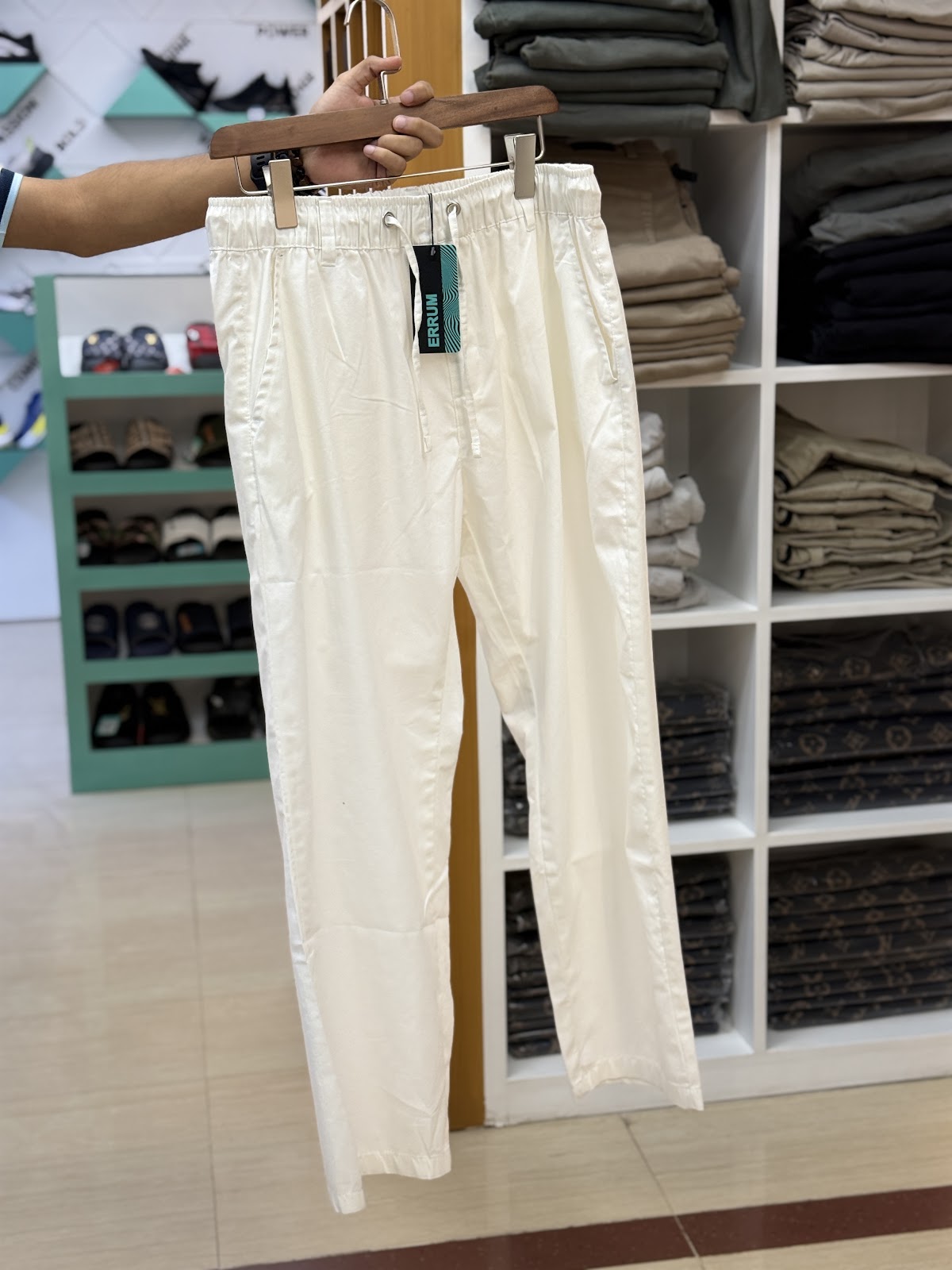 Errum Vintage Pajama White