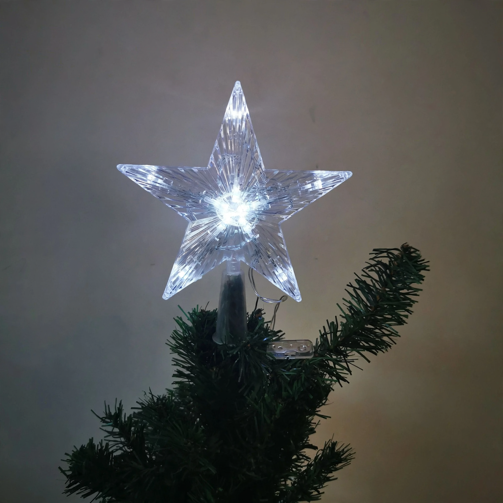 LED Christmas tree star topper with lighting