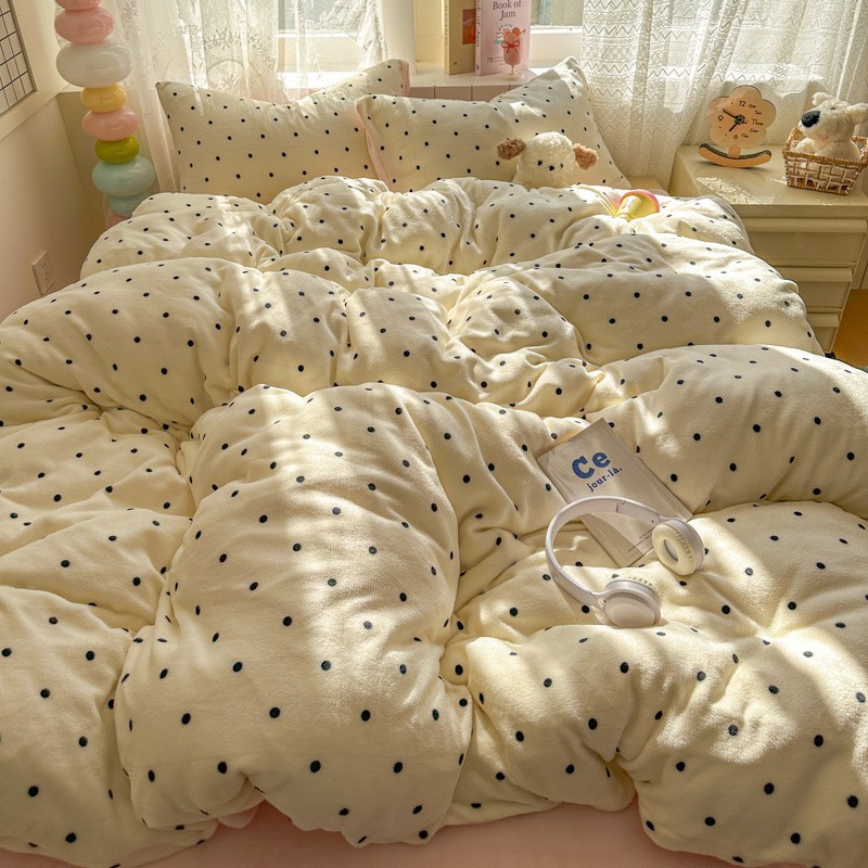 Microfiber Fleece Bedding Set, Simple Design
