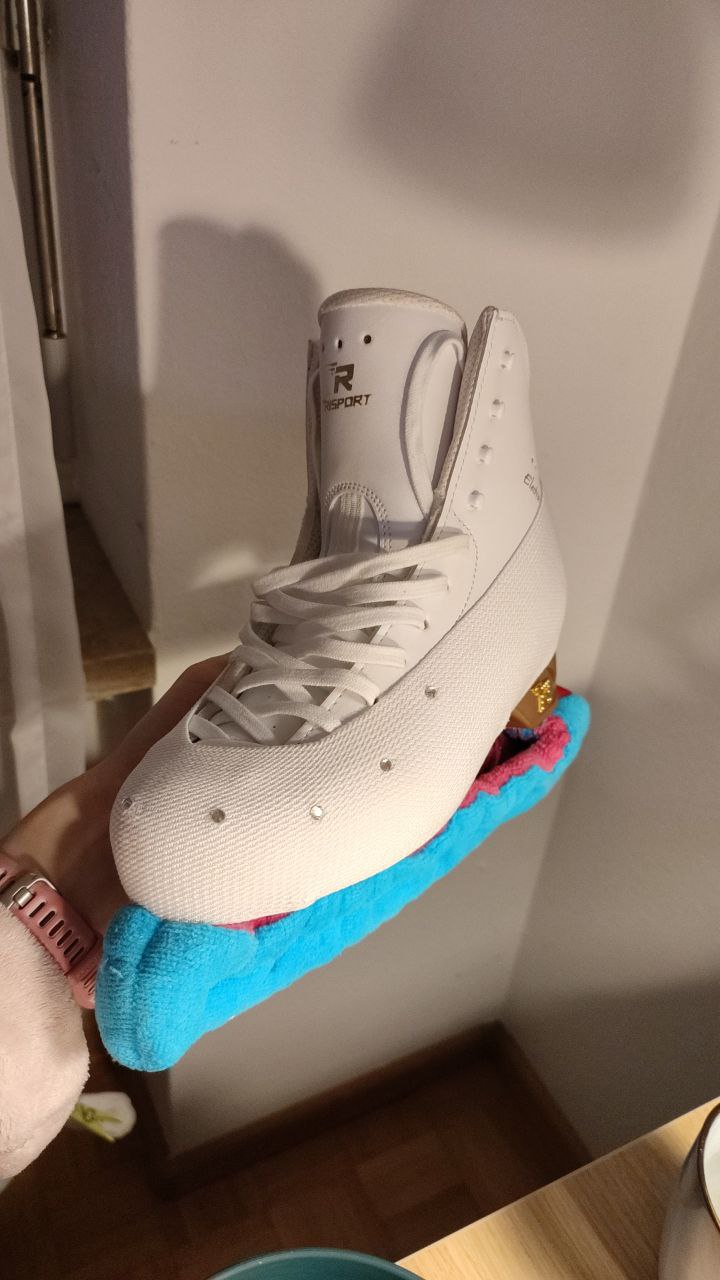 1_1G-oMZu6347xF4sz3PYxhoVyNK7Ra6T