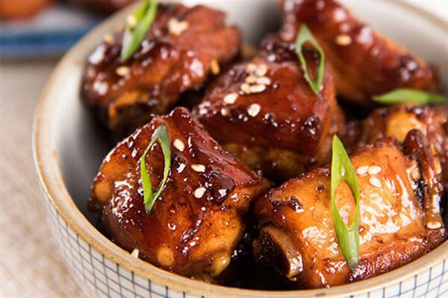 Sườn Xào Chua Ngọt Béo Ngậy