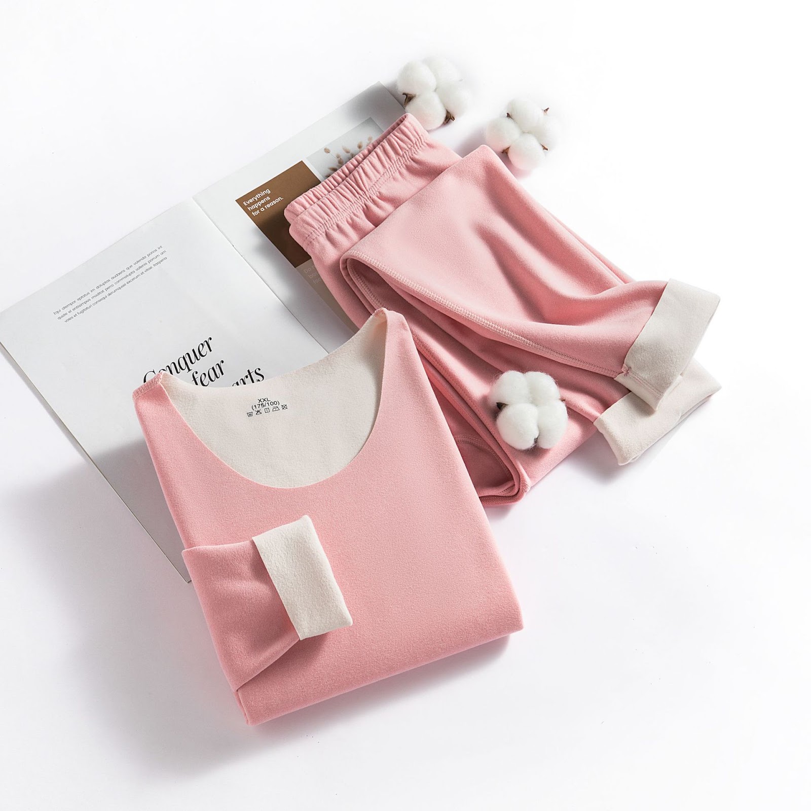 Elastic thermal underwear set with V-neck