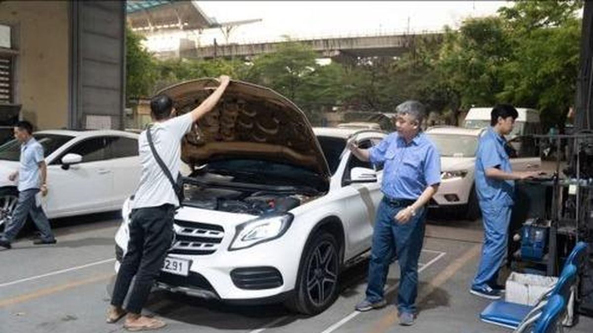 Mua ô tô cũ phải đưa xe đi đăng kiểm lại - Đài Phát thanh và truyền hình Hà Nội