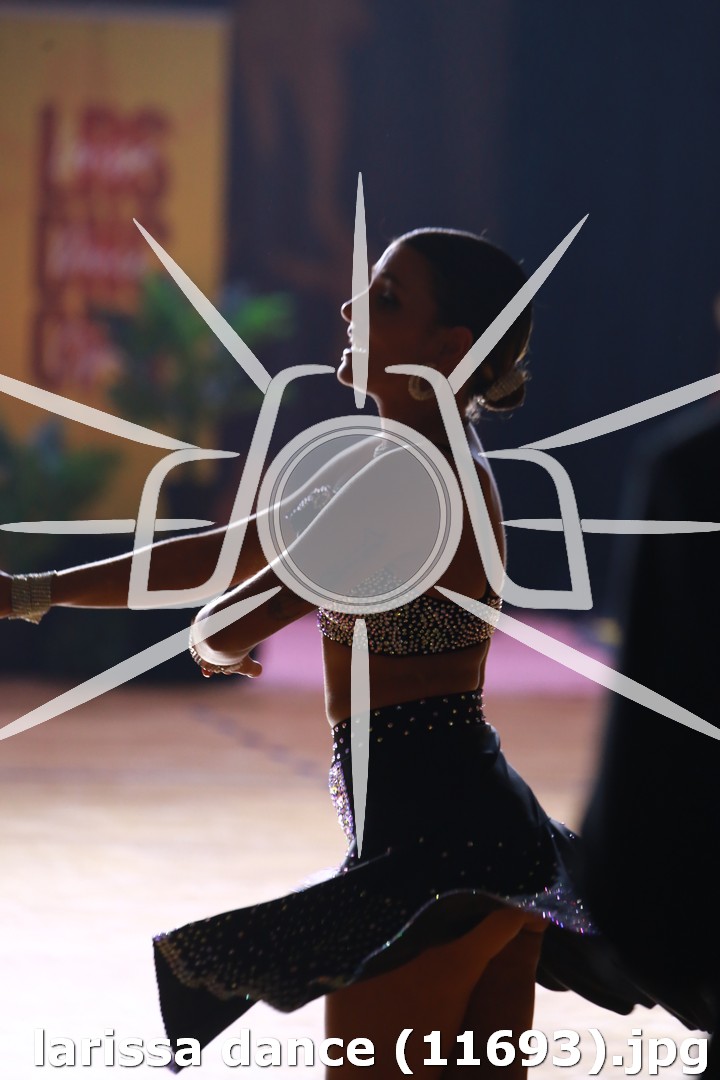 larissa dance (11693).jpg