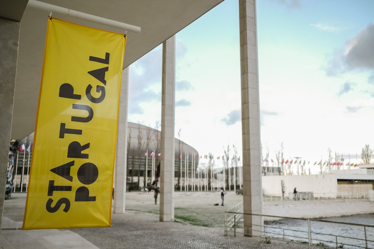 Startups Portuguesas Rumo ao Brasil: Inovação Nacional em Destaque no Startup Summit Florianópolis