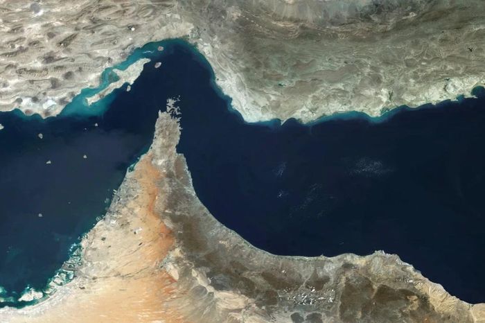 Iran đang triển khai các thủ tục cho tàu Việt Nam qua eo biển Hormuz - Đài Phát thanh và truyền hình Hà Nội