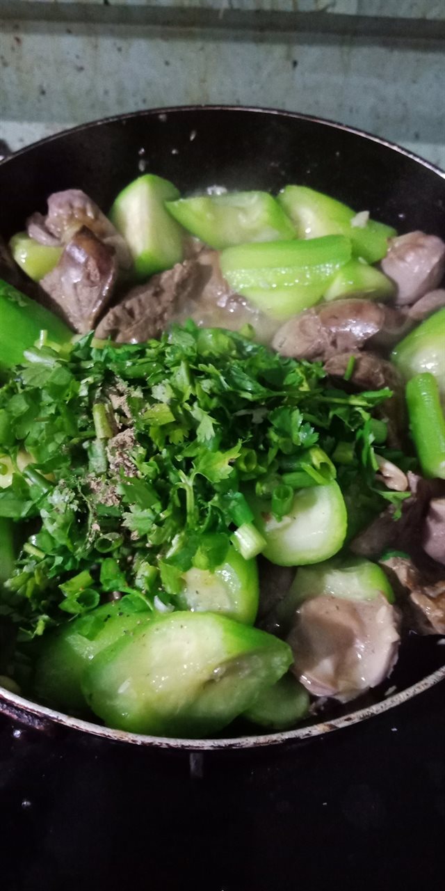 Mề Gà Xào Mướp Hương