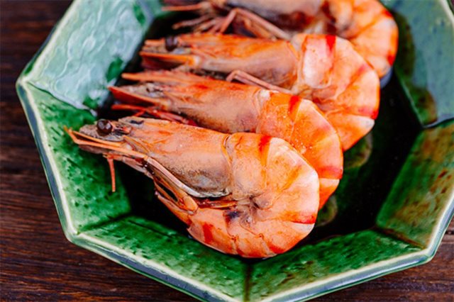 Tôm Rim Rượu Sake