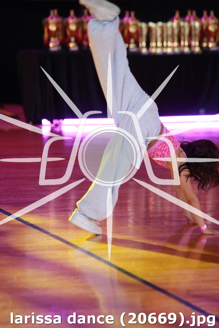 larissa dance (20669).jpg