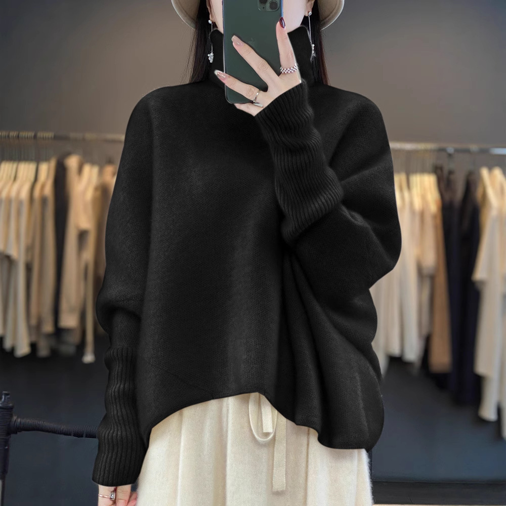 Women's wool sweater, stand-up collar, relaxed fit
