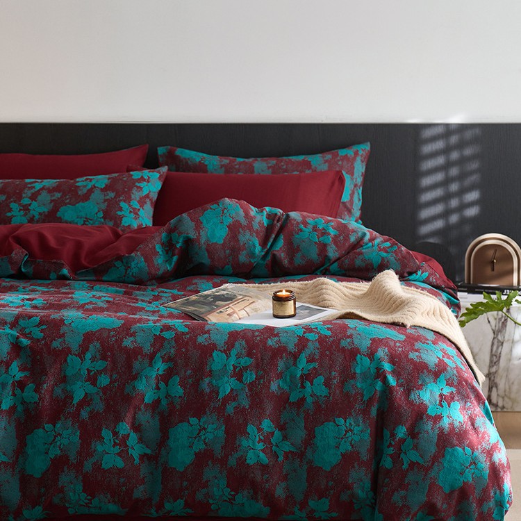 Bedding set made from pure cotton, floral