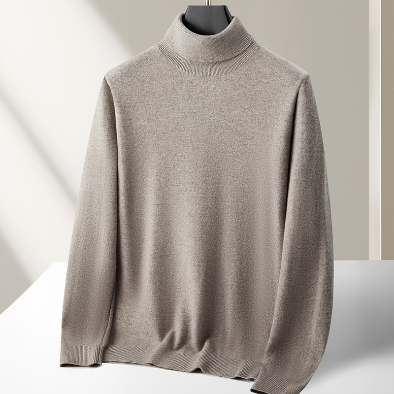 Men's turtleneck sweater made from 100% virgin wool