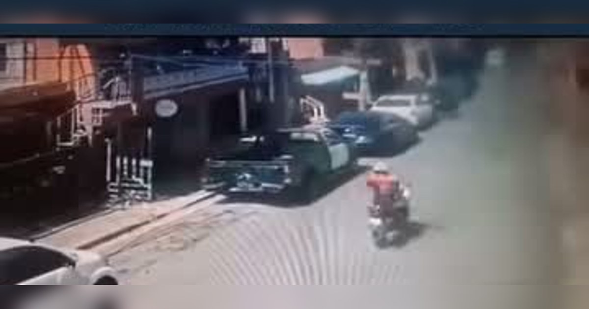 Tragedia en el Simón Bolívar: muere una pareja en un accidente de motocicletas y un niño sale ileso