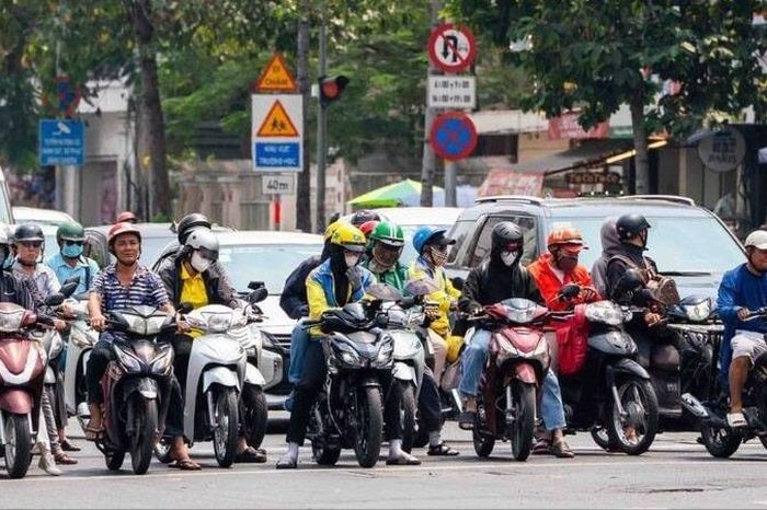 Nắng nóng qua đỉnh điểm, không khí lạnh sắp tràn về - Đài Phát thanh và truyền hình Hà Nội