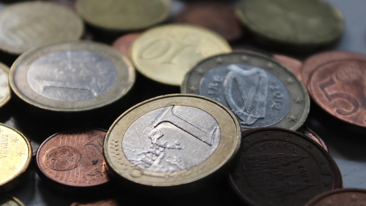 환율 계산법과 환리스크 관리 기본 원리 및 투자 적용법