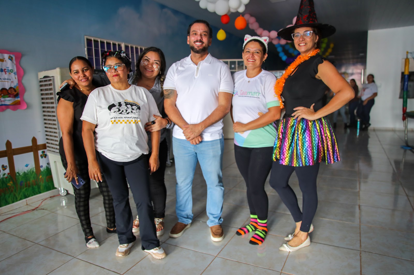 Coordenadora técnica explica atividades lúdicas desenvolvidas pelo Teamarr para o desenvolvimento infantil