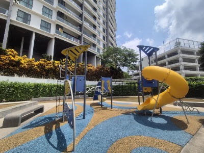 Cristal Serin Condominium, Cyberjaya — Corner Unit 2 Balkoni — foto 9/10