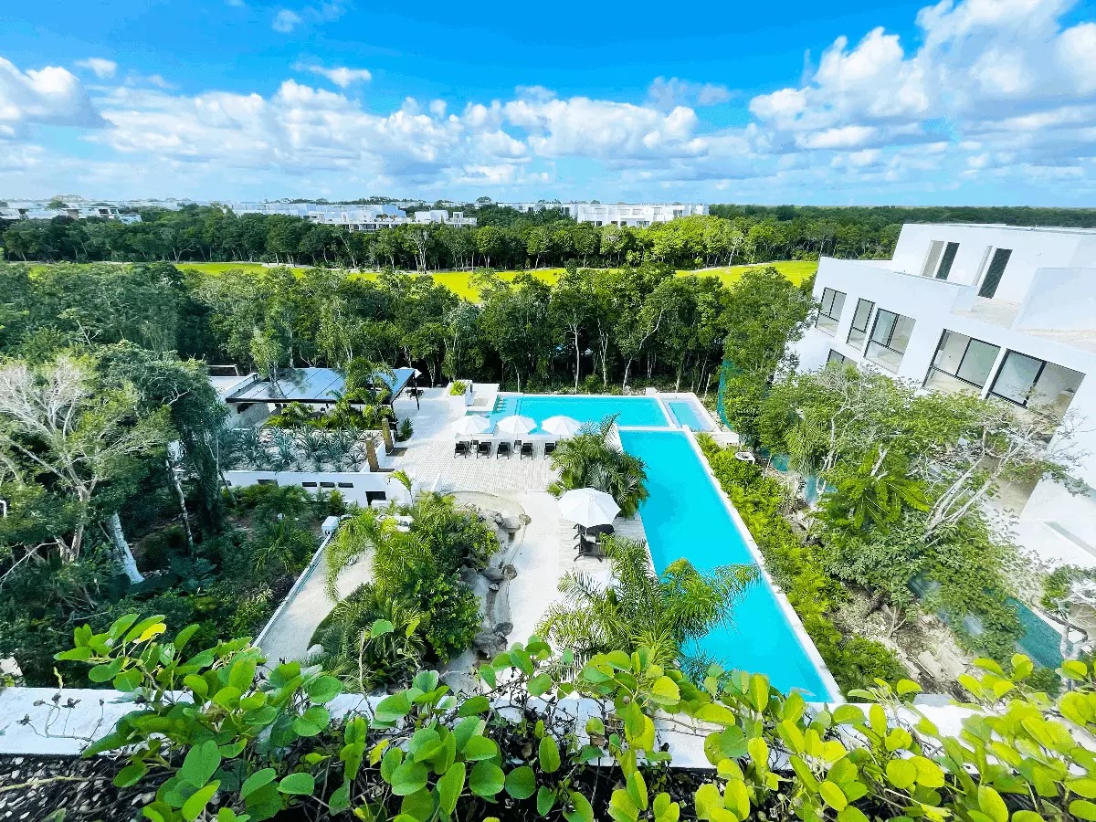 Village Country Club - Townhomes (2 bedrooms) – photo 1
