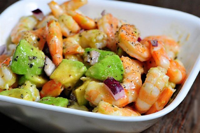 Salad Bơ Tôm Lạ Miệng