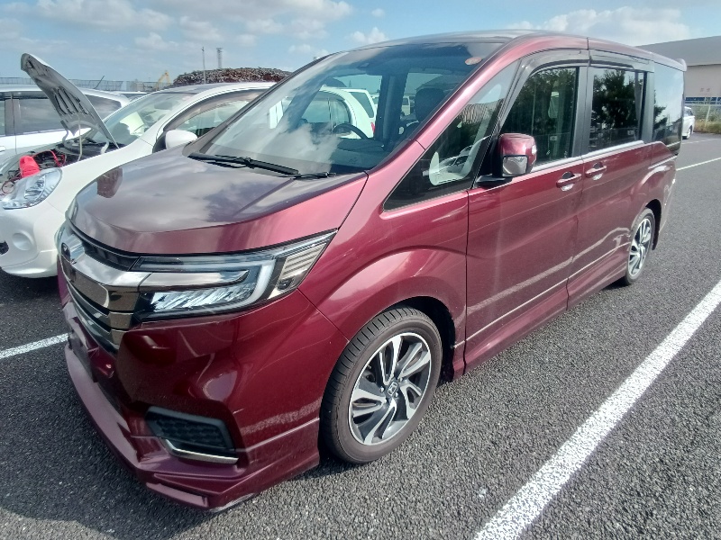 Honda Step Wagon Spada