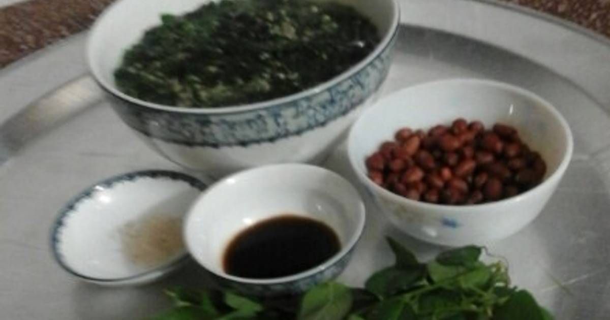 Canh rau ngót nấu lạc chay