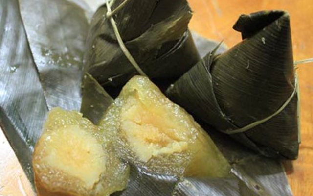 Bánh Ít Nhân Đậu Và Dừa
